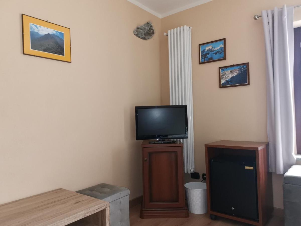 Al Drit Bed & Breakfast Verrès Dış mekan fotoğraf